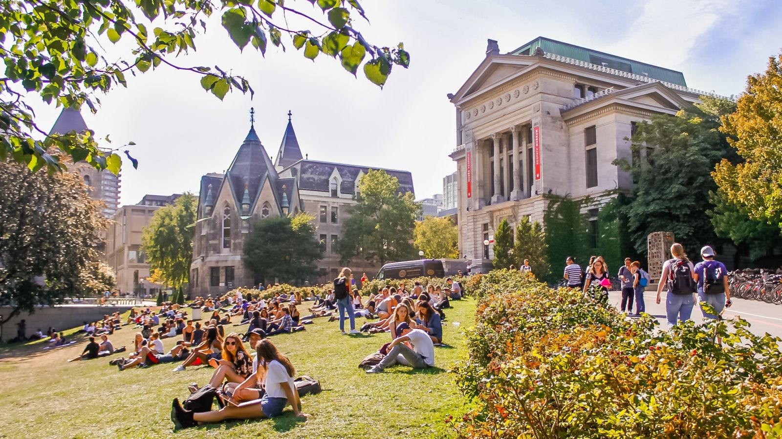 How To Win McGill Major Entrance Scholarships - GrantMe